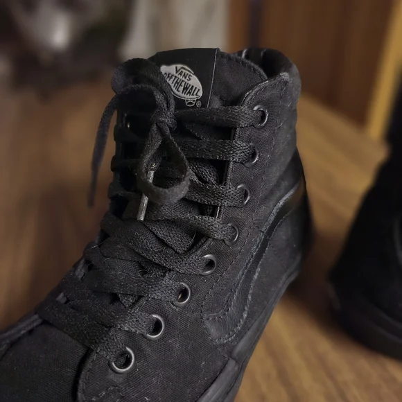 Vans Black High-Top Men's Sneakers - Picture 2 of 16